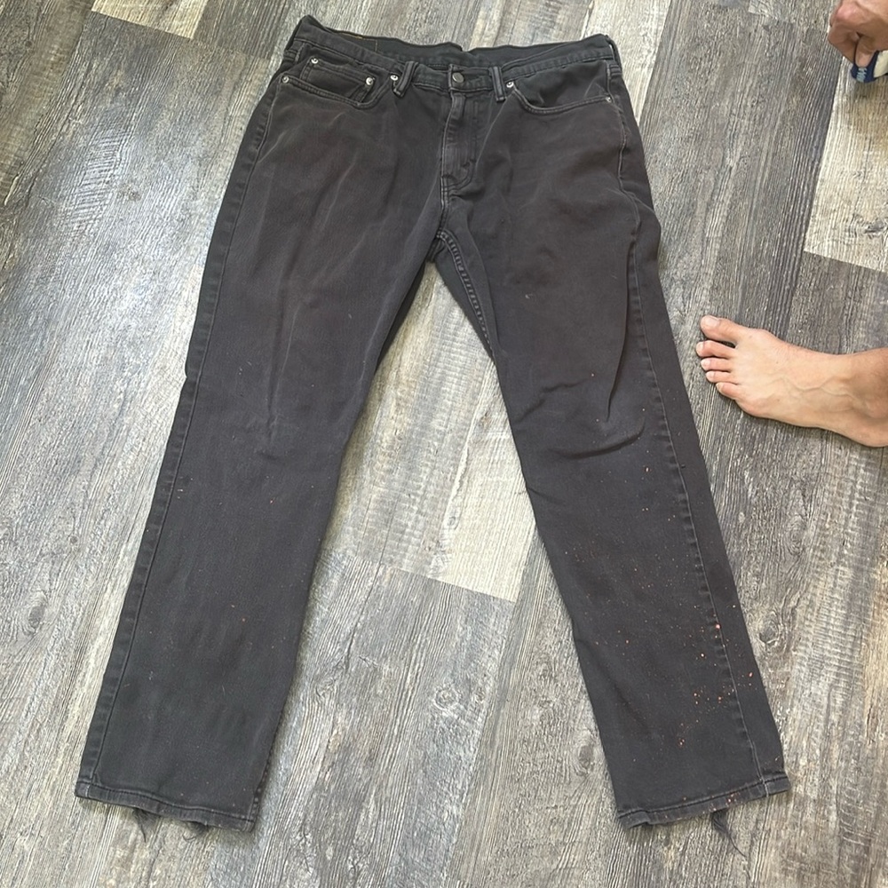 Men’s faded black jeans Levi’s size 34 x 32